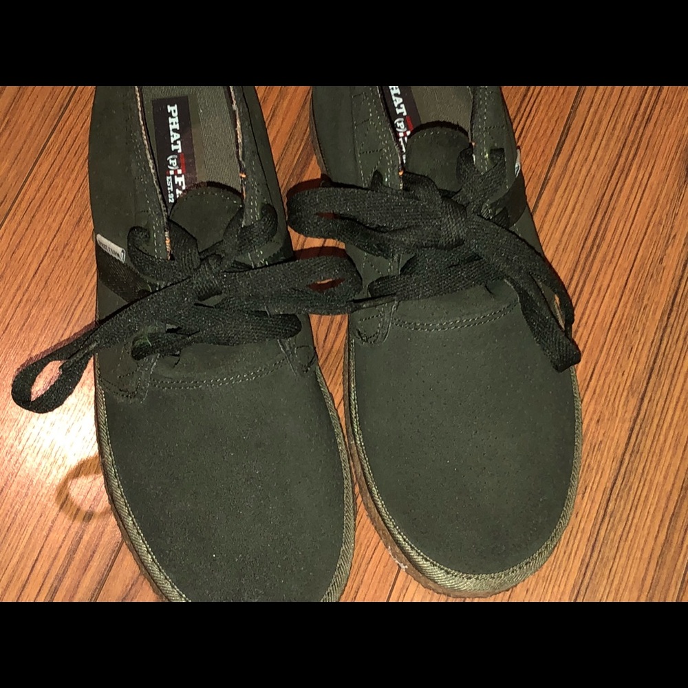 NEW NEVER WORN PHAT FARM LOAFERS